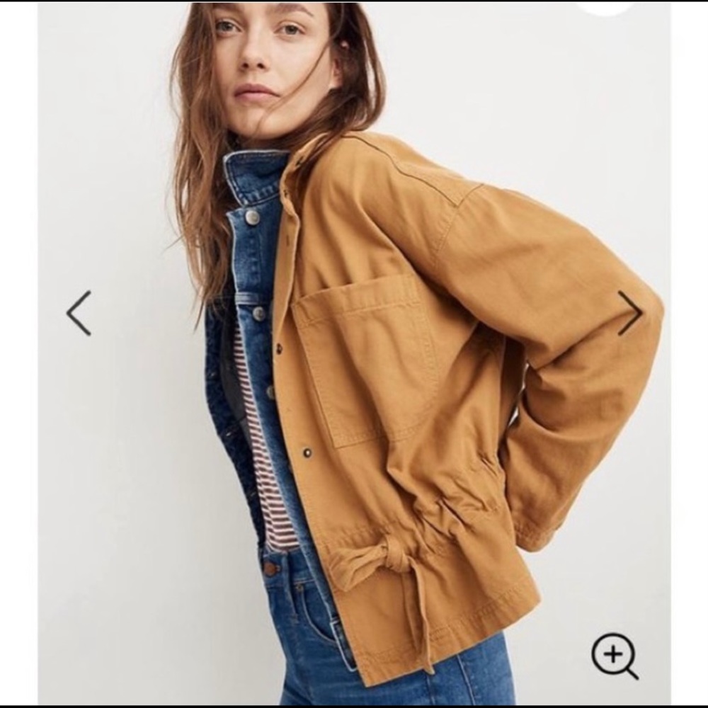 Cute, Madewell tied jacket!